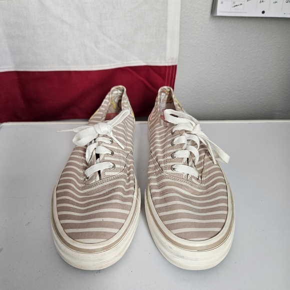 Striped Canvas Sneakers with Floral Heel Keds 8.5 - Picture 4 of 8